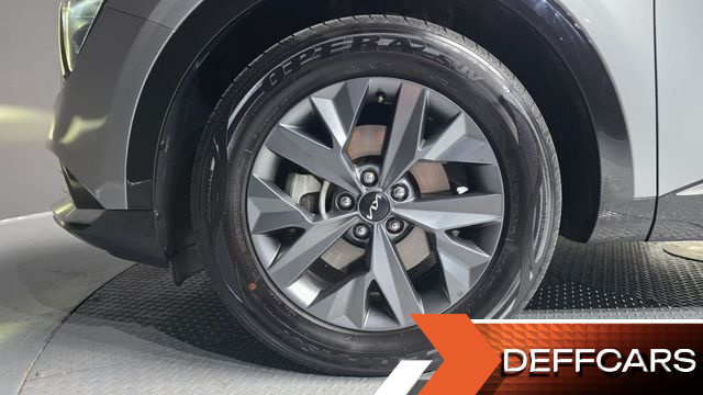 Kia SPORTAGE Gasoline 1.6 Turbo 2WD Signature купить на сайте DeffCars