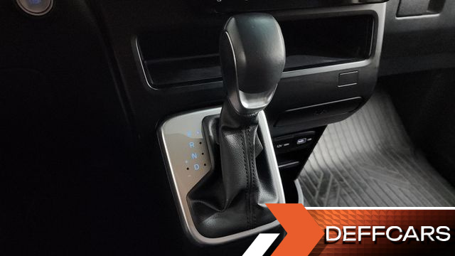 Hyundai STARIA L3.5 Cargo 5-Seater Modern купить на сайте DeffCars