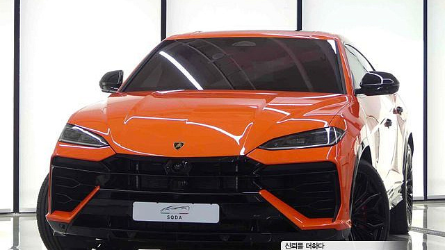 Lamborghini URUS 4.0 V8 SE купить на сайте DeffCars