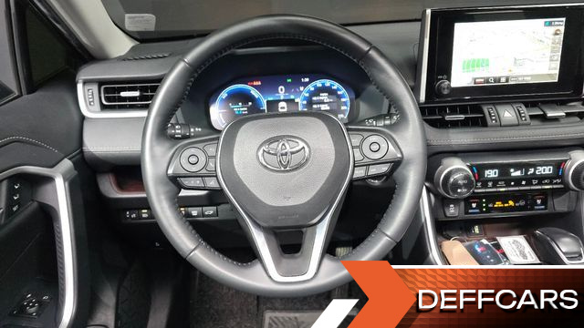Toyota RAV4 2,5 4WD Hybrid LTD купить на сайте DeffCars