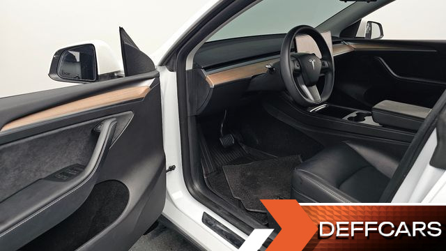 Tesla MODEL Y RWD купить на сайте DeffCars