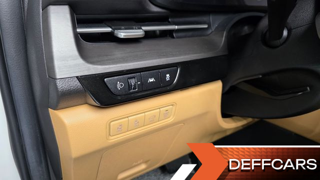 Kia CARNIVAL Gasoline 9-Seater Noblesse купить на сайте DeffCars
