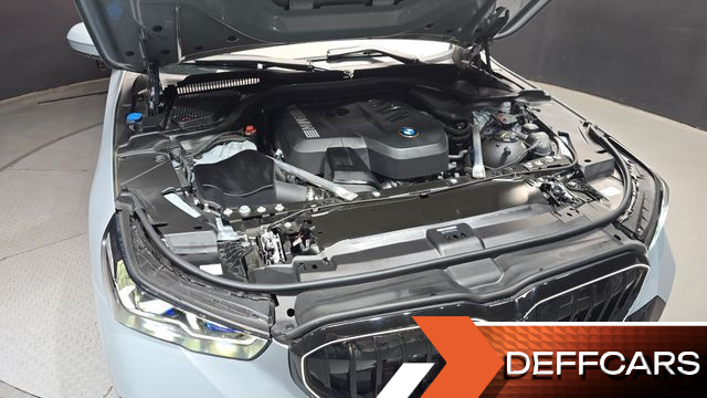 BMW 5-SERIES 520i M Sport купить на сайте DeffCars