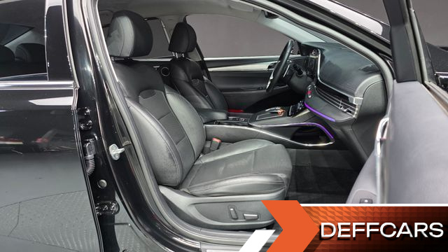 Hyundai GRANDEUR 2.5 Le Blanc купить на сайте DeffCars