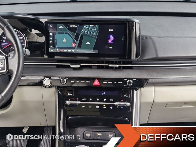 Kia CARNIVAL 7-Seater Noblesse купить на сайте DeffCars