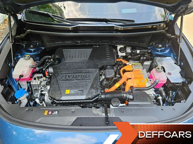 Kia NIRO 1.6 HEV Signature купить на сайте DeffCars