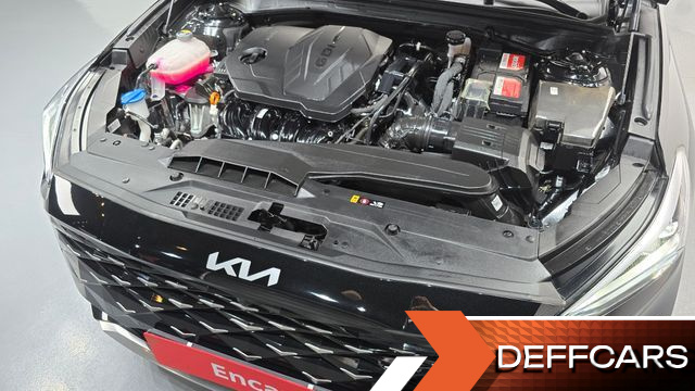 Kia K8 2.5 Gasoline 2WD Signature купить на сайте DeffCars