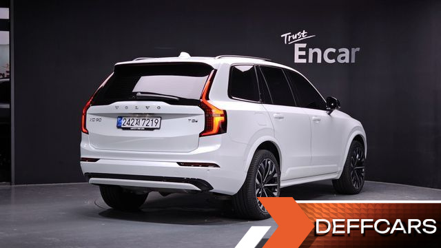 Volvo XC90 T8 Ultra Dark Hybrid купить на сайте DeffCars
