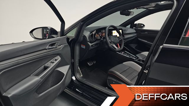 Volkswagen GOLF 2.0 GTI купить на сайте DeffCars