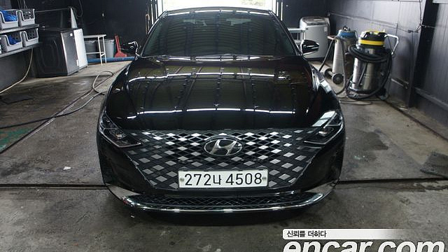 Hyundai GRANDEUR 2.5 Premium Choice купить на сайте DeffCars