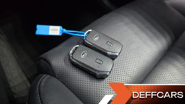 Kia K7 3.0 LPI Trendy(Rented Car) купить на сайте DeffCars