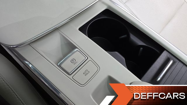 Hyundai GRANDEUR 3.3 Calligraphy купить на сайте DeffCars