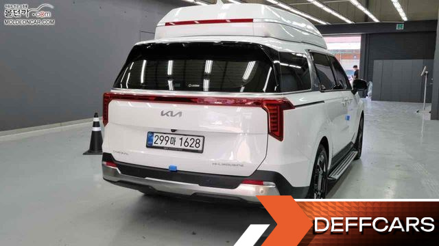 Kia CARNIVAL Gasoline 7-Seater Hi Limousine Signature купить на сайте DeffCars