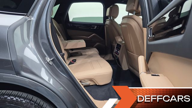 Porsche CAYENNE 3.0 купить на сайте DeffCars