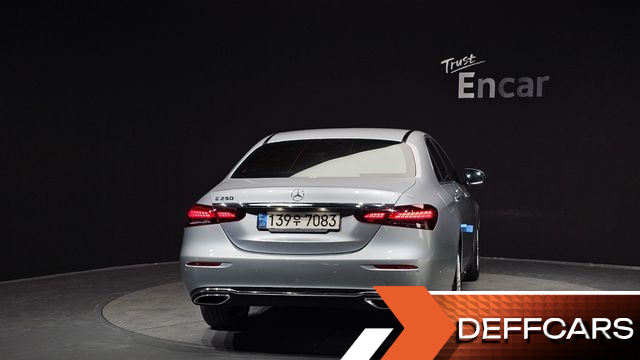 Mercedes E-CLASS E250 Exclusive купить на сайте DeffCars