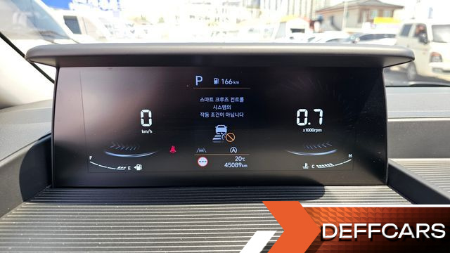 Hyundai STARIA Cargo 5-Seater Modern купить на сайте DeffCars
