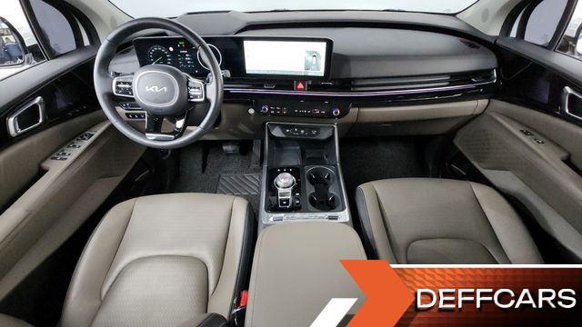 Kia CARNIVAL 9-Seater Signature купить на сайте DeffCars