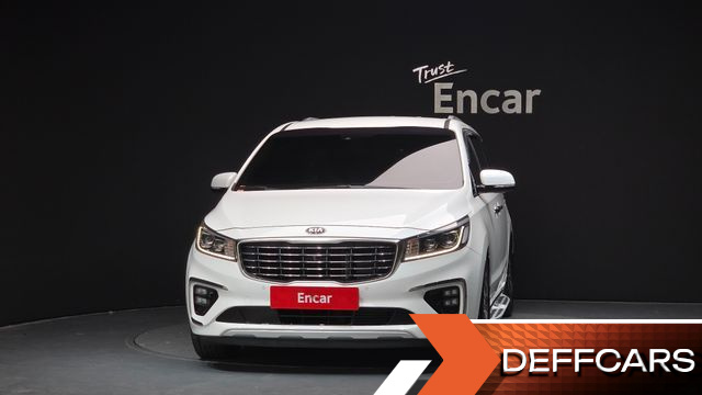 Kia CARNIVAL 9-Seater Noblesse Special купить на сайте DeffCars
