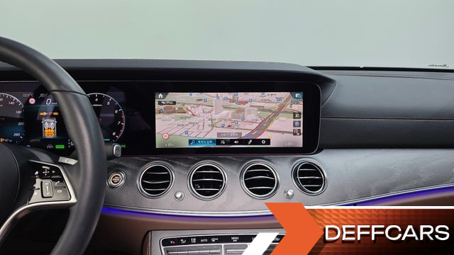 Mercedes E-CLASS E350 4MATIC Exclusive купить на сайте DeffCars