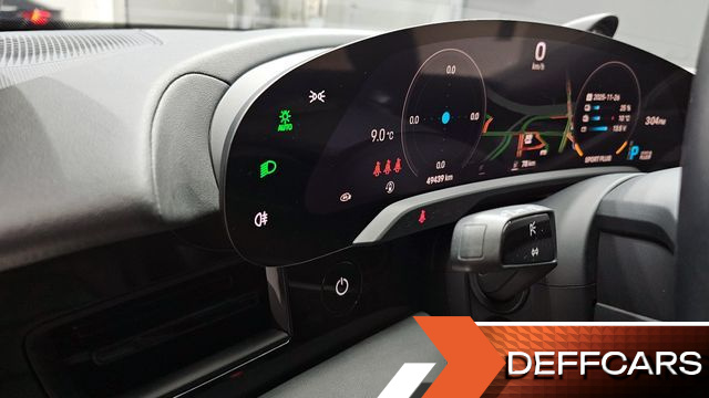 Porsche TAYCAN 4S купить на сайте DeffCars