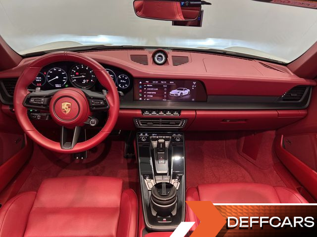 Porsche 911 Carrera 4 GTS Cabriolet купить на сайте DeffCars