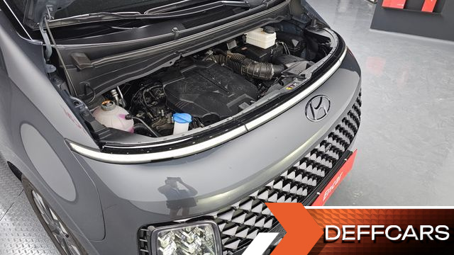 Hyundai STARIA L3.5 Lounge 9-Seater Inspiration купить на сайте DeffCars