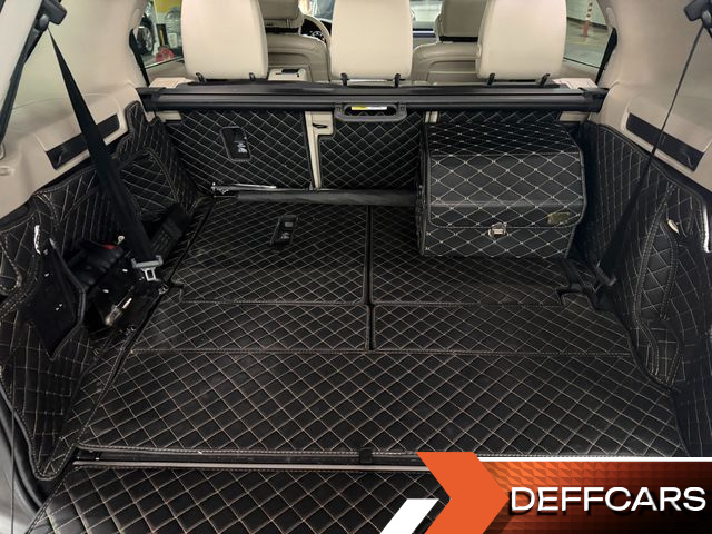 Land Rover DISCOVERY 3.0 TD6 HSE купить на сайте DeffCars