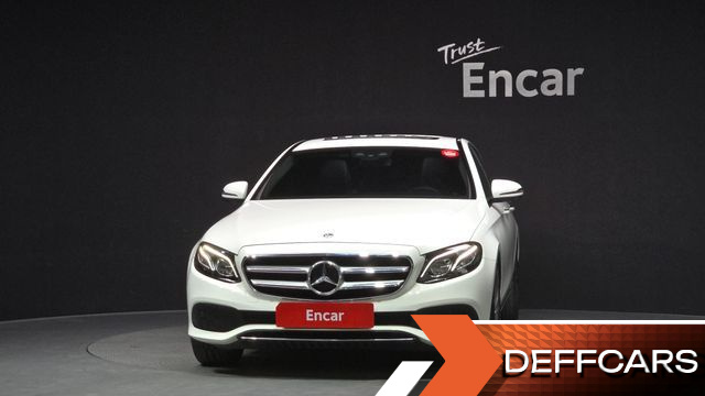 Mercedes E-CLASS E300 4MATIC Avnatgarde купить на сайте DeffCars