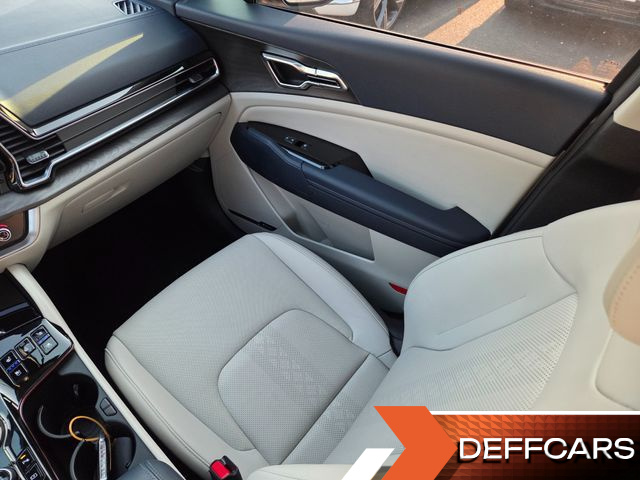 Kia SPORTAGE Signature Gravity 2WD купить на сайте DeffCars