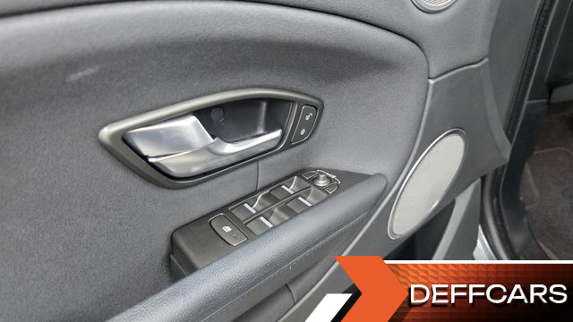 Land Rover RANGE ROVER EVOQUE 2.0 TD4 SE купить на сайте DeffCars