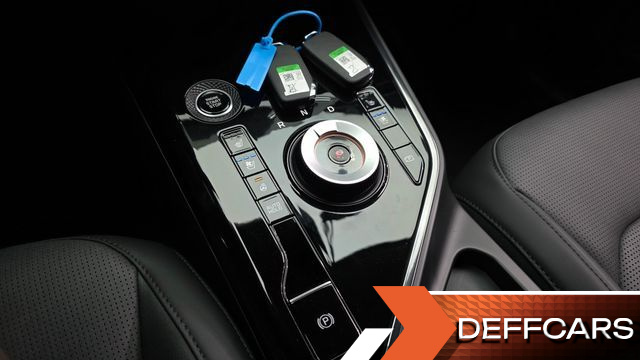 Kia NIRO Prestige купить на сайте DeffCars