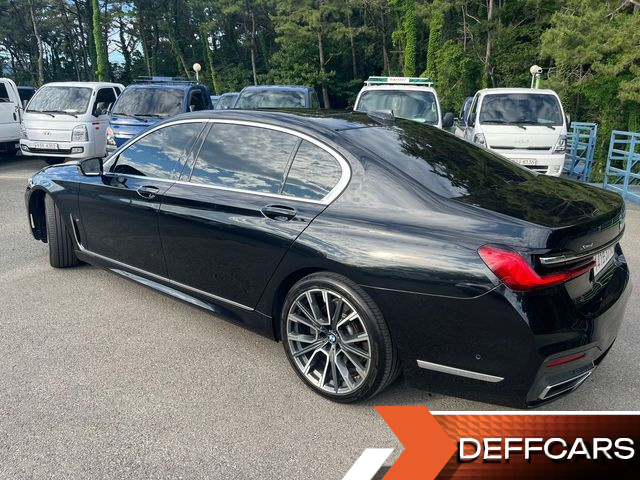 BMW 7-SERIES 740Li xDrive M Sport Package купить на сайте DeffCars
