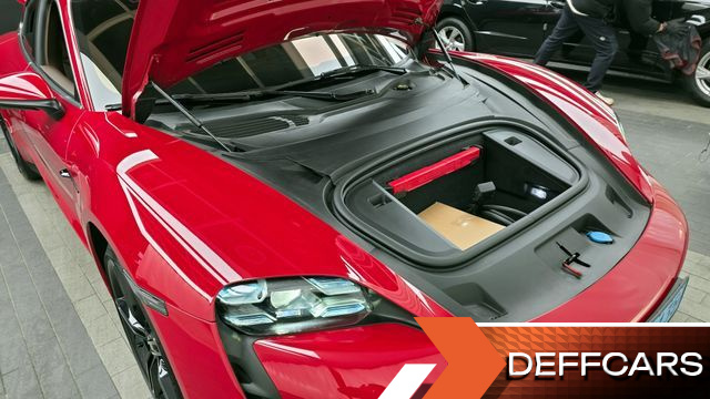 Porsche TAYCAN 4S купить на сайте DeffCars