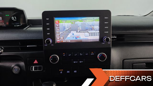 Hyundai STARIA Cargo 5-Seater Modern купить на сайте DeffCars