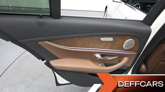 Mercedes E-CLASS E250 Exclusive купить на сайте DeffCars