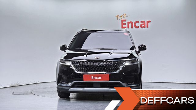 Kia CARNIVAL 9-Seater Noblesse купить на сайте DeffCars