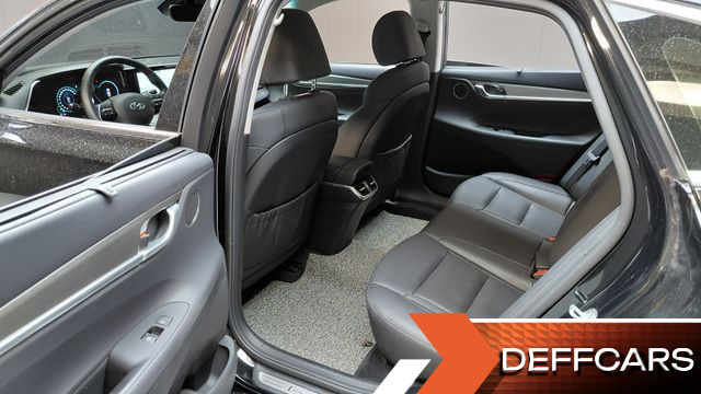 Hyundai GRANDEUR 2.5 Le Blanc купить на сайте DeffCars