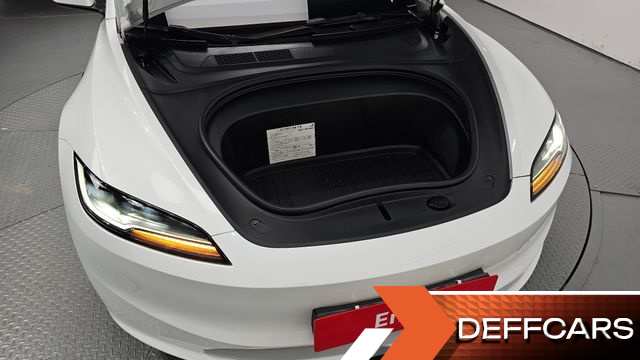 Tesla MODEL 3 Long Range AWD купить на сайте DeffCars
