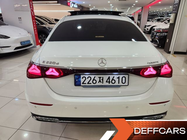 Mercedes E-CLASS E220d 4MATIC Exclusive купить на сайте DeffCars