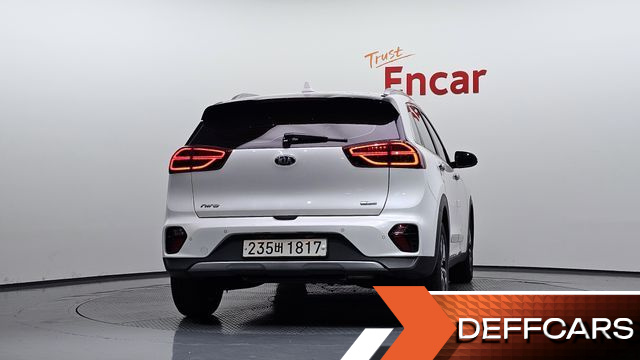 Kia NIRO 1.6 HEV Prestige купить на сайте DeffCars