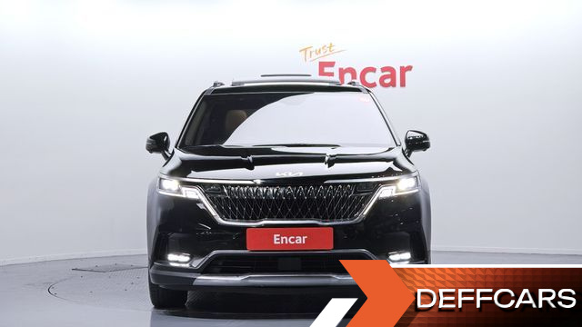 Kia CARNIVAL 9-Seater Signature купить на сайте DeffCars