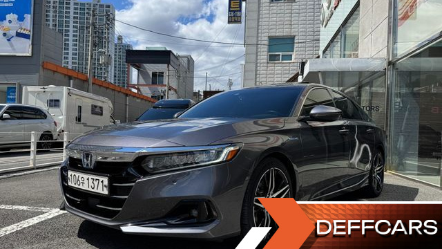 Honda ACCORD 2.0 Hybrid Touring купить на сайте DeffCars