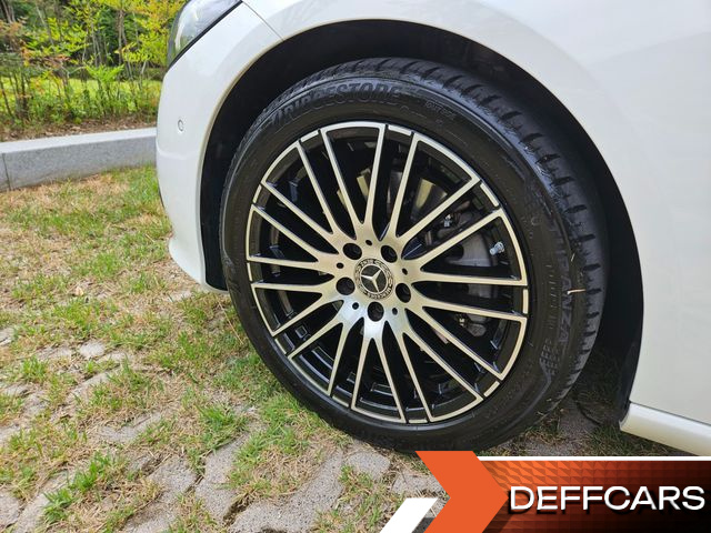 Mercedes C-CLASS C300 4MATIC Avantgarde купить на сайте DeffCars