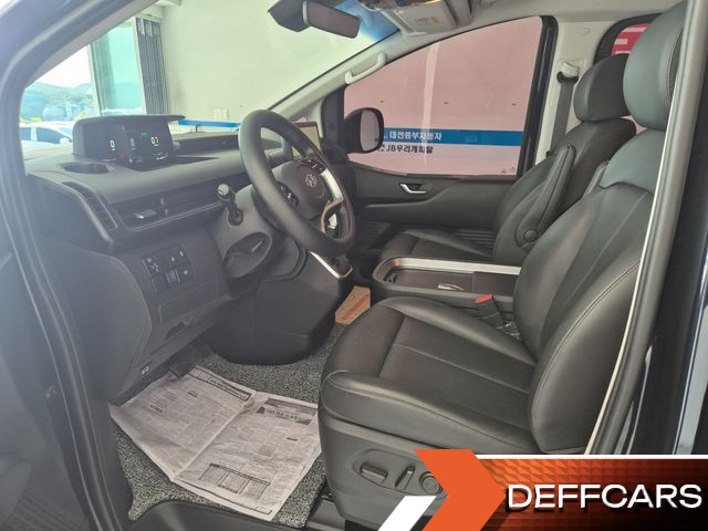 Hyundai STARIA Cargo 5-Seater Modern купить на сайте DeffCars