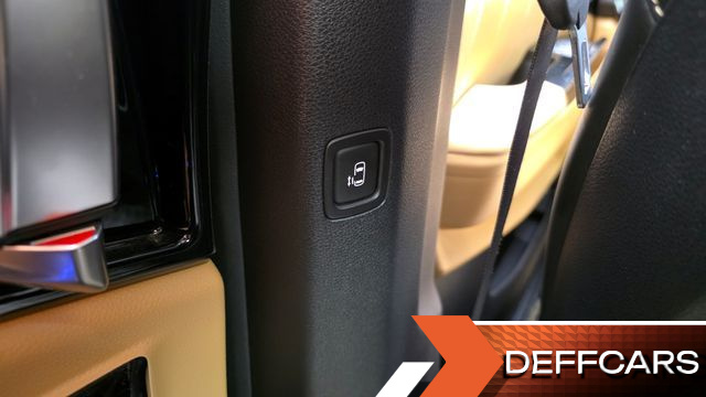 Kia CARNIVAL 7-Seater Signature купить на сайте DeffCars