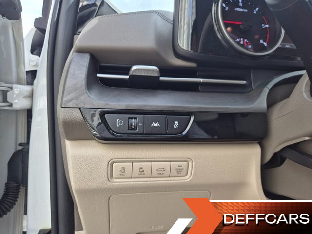 Kia CARNIVAL Diesel 9-Seater Noblesse купить на сайте DeffCars