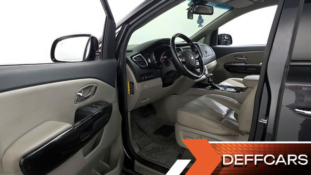 Kia CARNIVAL 9-Seater Noblesse Special купить на сайте DeffCars