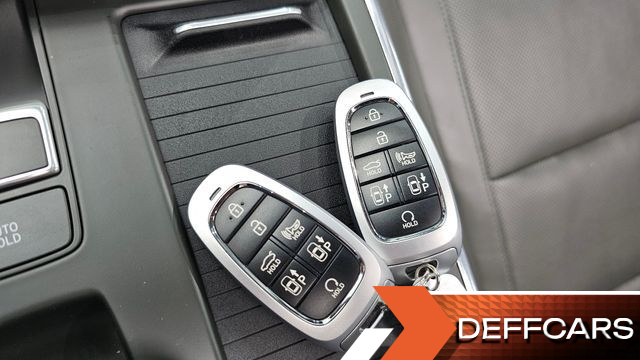 Hyundai GRANDEUR 3.3 Calligraphy купить на сайте DeffCars