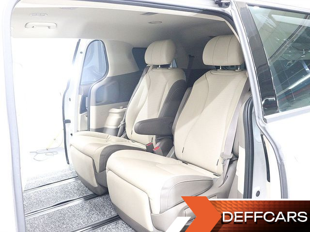 Kia CARNIVAL Gasoline 7-Seater Noblesse купить на сайте DeffCars