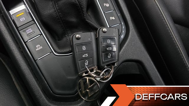 Volkswagen TIGUAN 2.0 TDI Premium купить на сайте DeffCars